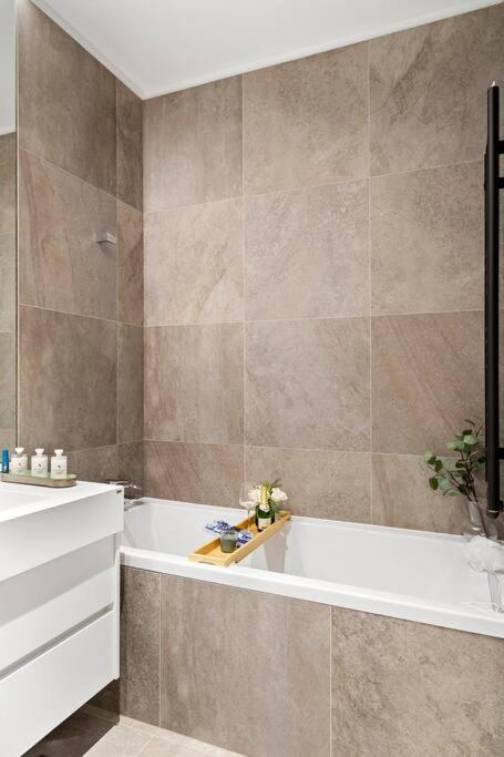 Floreasca Apartament On Business Centre Бухарест Экстерьер фото