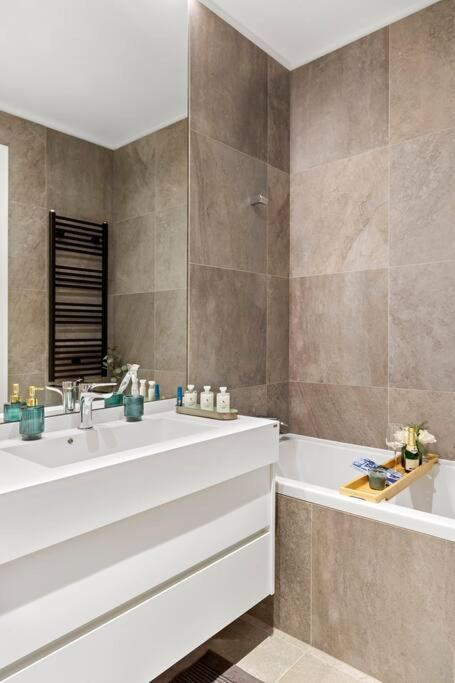 Floreasca Apartament On Business Centre Бухарест Экстерьер фото